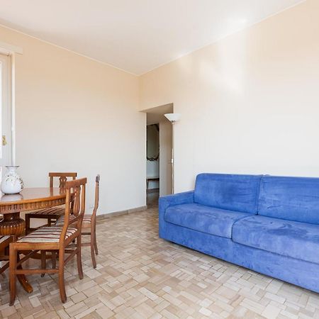 Milano - Roomy Apartment 300 M From M3 Affori Fn! Kültér fotó